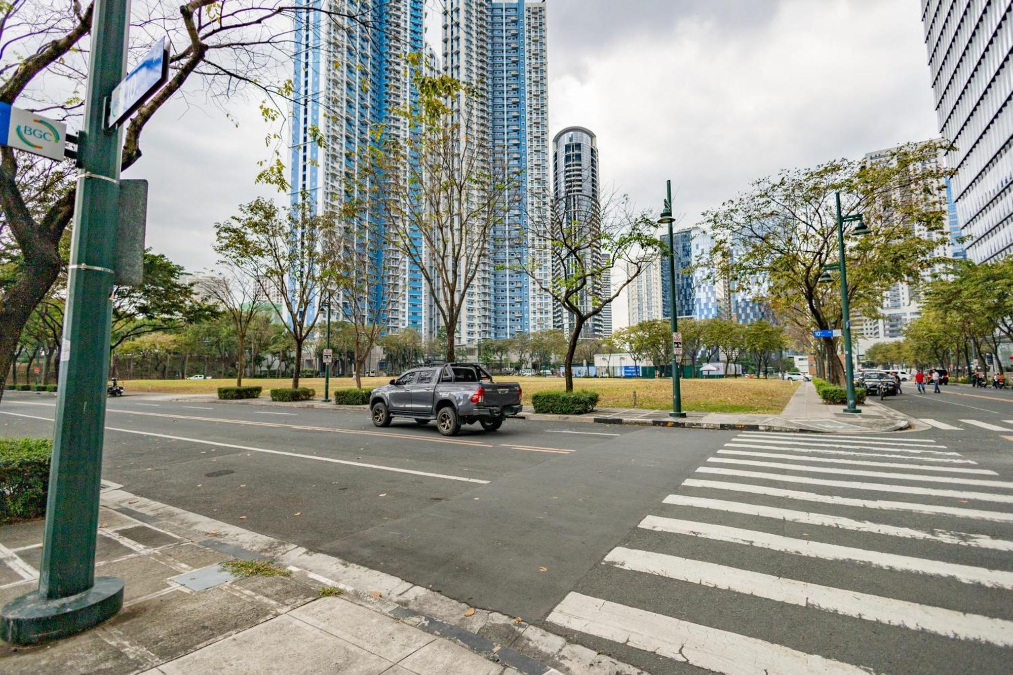New 2Br Of 86Sqm With Parking & Netflix In Bgc Daire Manila Dış mekan fotoğraf